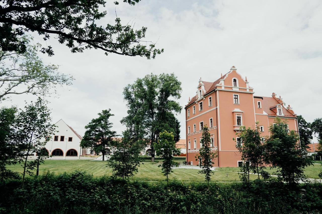 Hotel Palac Krotoszyce Basen&Spa Exterior photo